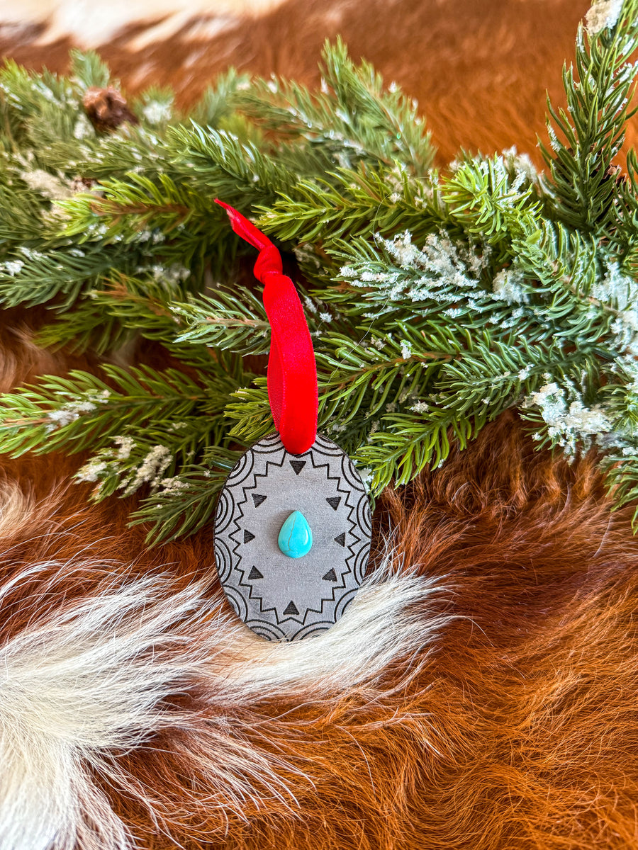 Turquoise Oval Ornament – KNLZDesigns